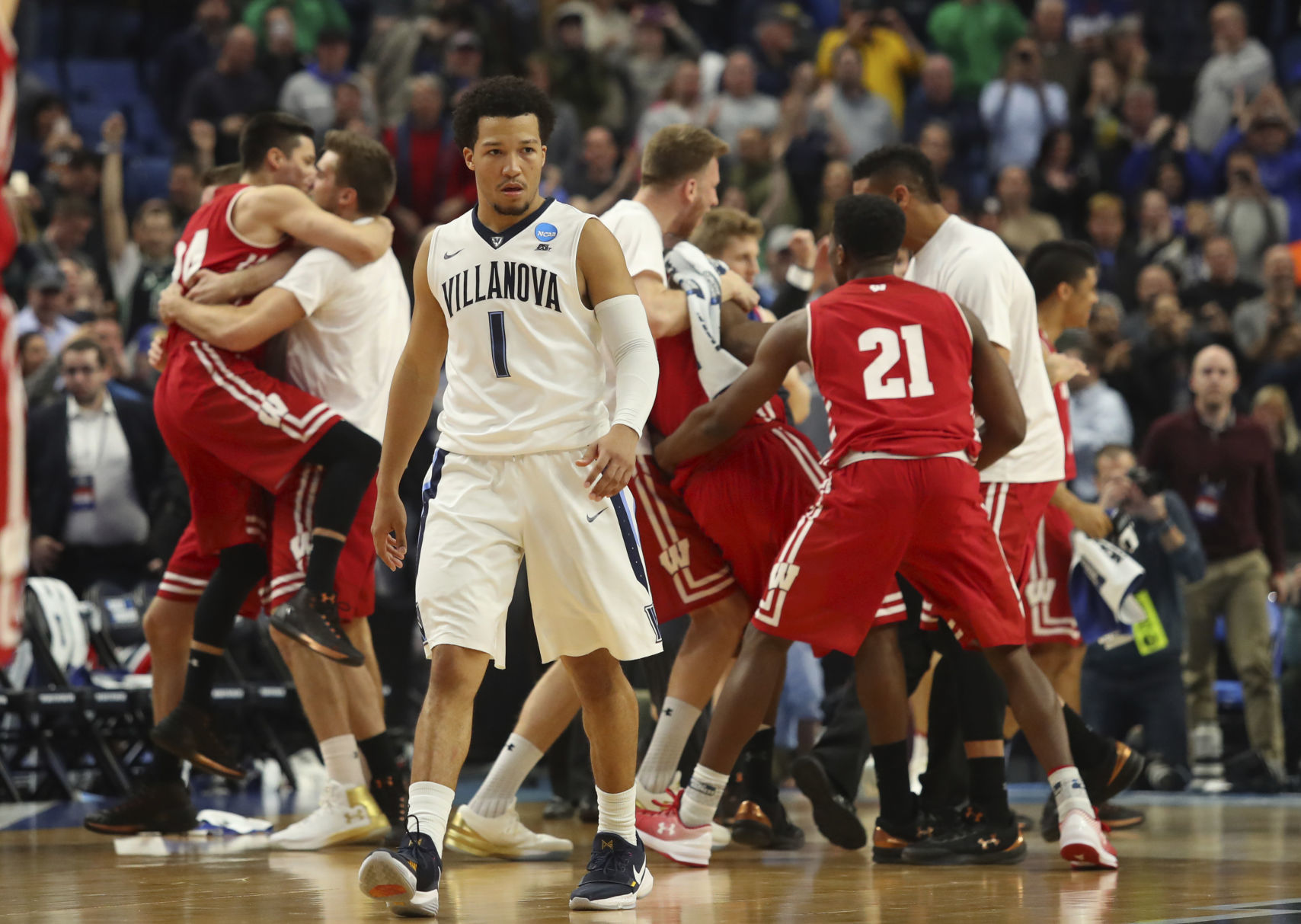 Badgers 65, Wildcats 62